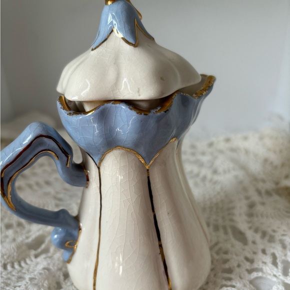 vintage European porcelain creamer - Picture 5 of 11